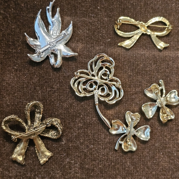 Vtg Gold Silver Tone Figural Brooch Lot Some Signed - Picture 9 of 15